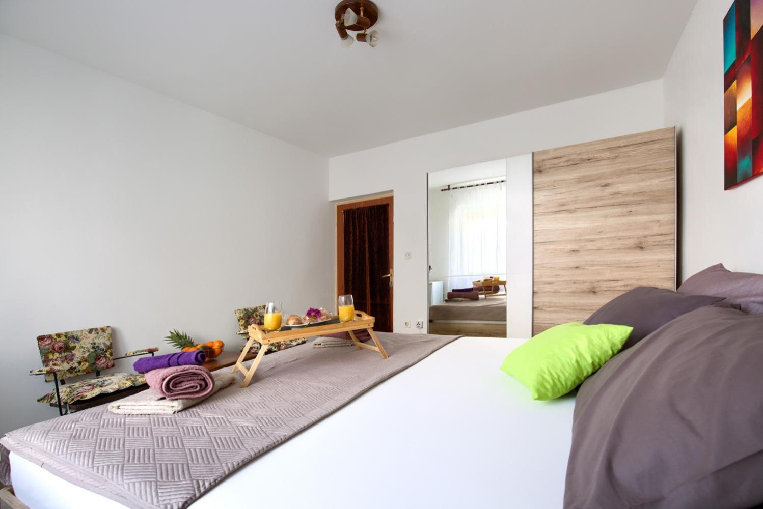 Ferienwohnung Kety Premantura Exterior foto